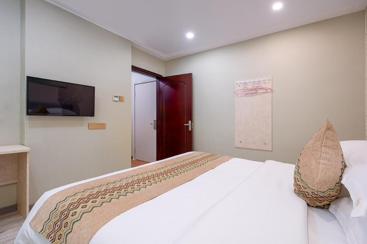 Frida Hotels Guangzhou Baiyun International Airport Luaran gambar