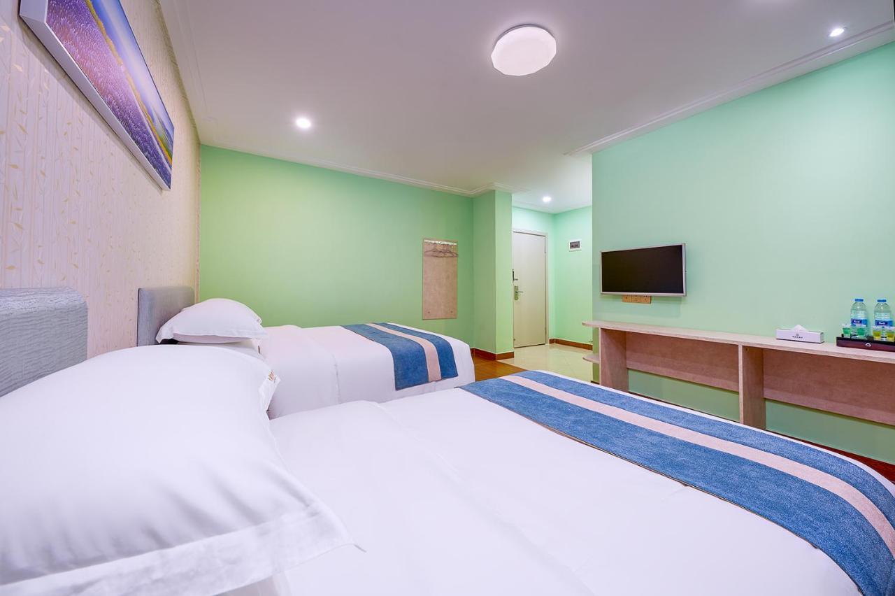 Frida Hotels Guangzhou Baiyun International Airport Luaran gambar