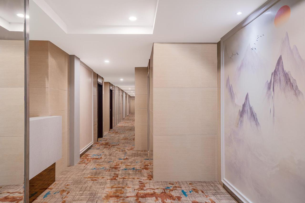 Frida Hotels Guangzhou Baiyun International Airport Luaran gambar